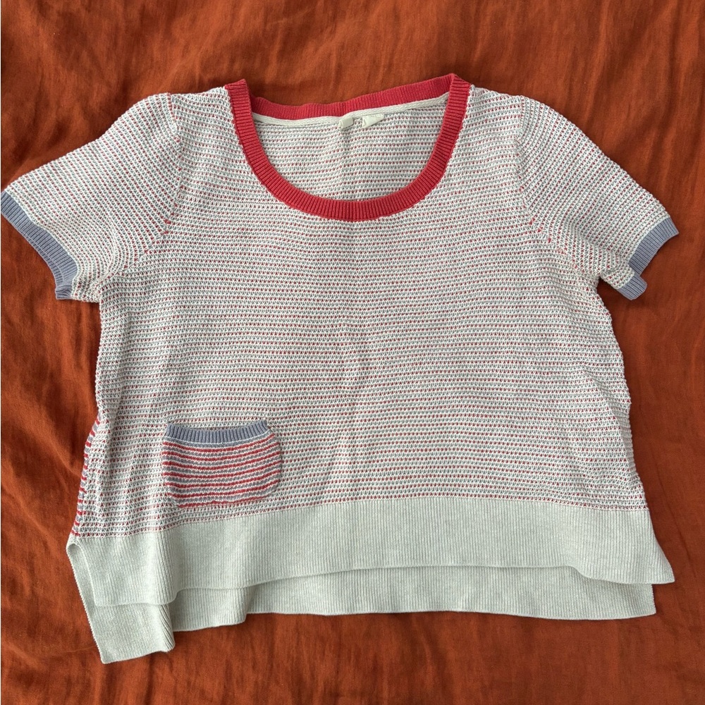 Moth Short Sleeve Knit Top in White, Pink & Blue